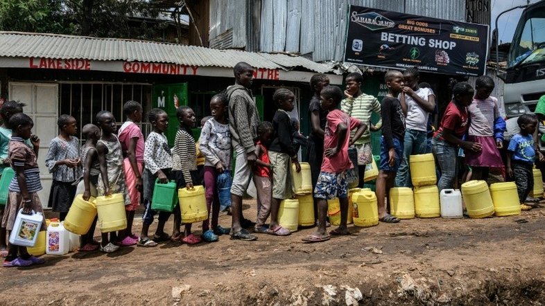 Diante da recessão mundial, uma moratória sobre a dívida dos países pobres