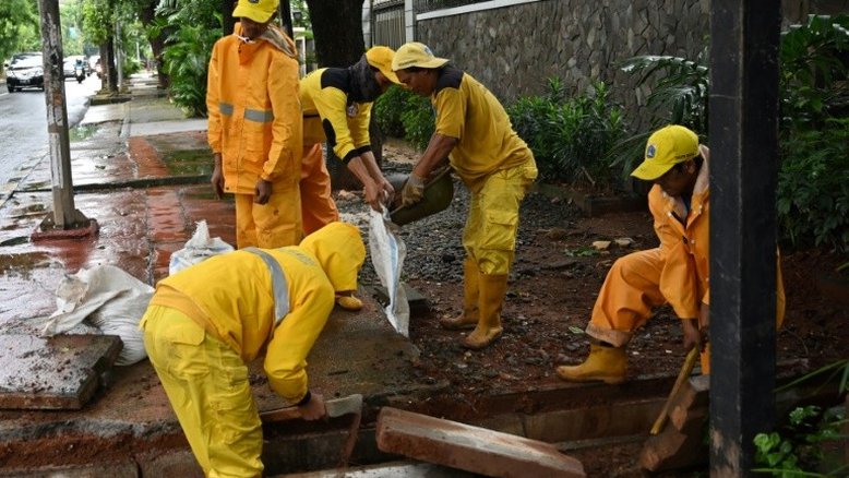 Pesquisadores estudam monitorar Covid-19 pela água do esgoto