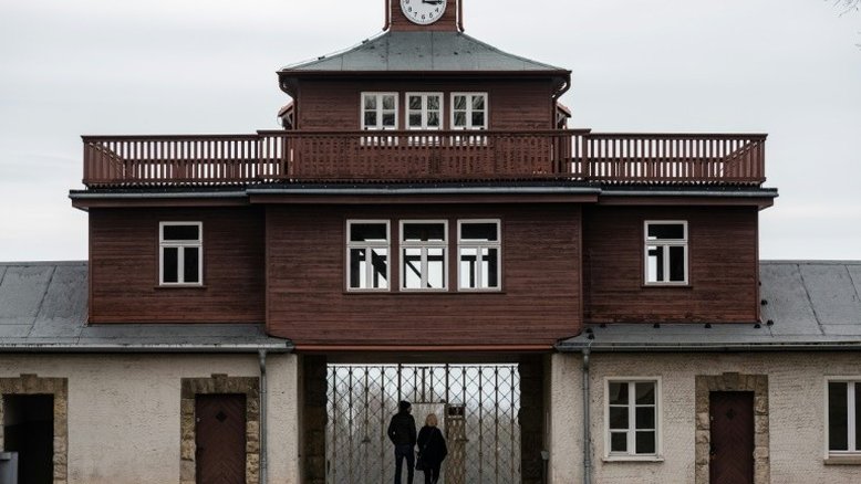 Buchenwald presta homenagem virtual às vítimas do nazismo 75 anos após libertação de campo