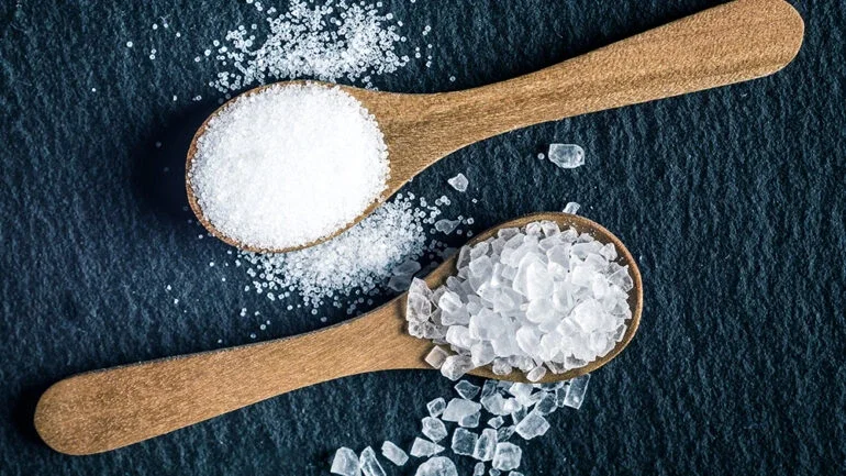 Isto é o que acontece se você comer muito sal, segundo nutricionistas