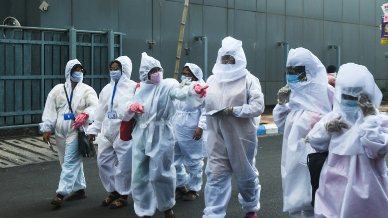Índia ultrapassa as mil mortes por Covid-19 e surpreende especialistas