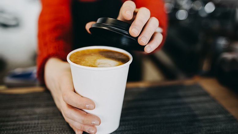 Afinal, quanto café é muito café? Veja o que dizem especialistas e estudos