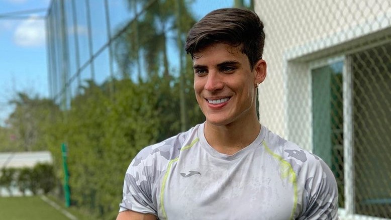Após Tiago Ramos ser chamado de gigolô em 'A Fazenda', especialista em relacionamentos explica termo correto