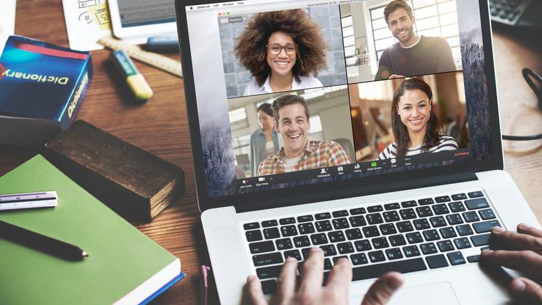 CEO da Zoom quer criar clones digitais de IA para ir às reuniões por você
