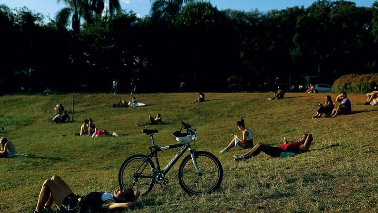 Mais de setenta parques são reabertos em São Paulo; veja os protocolos