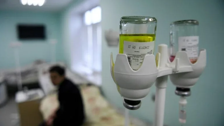 O medo na Rússia de um aumento do alcoolismo durante o confinamento