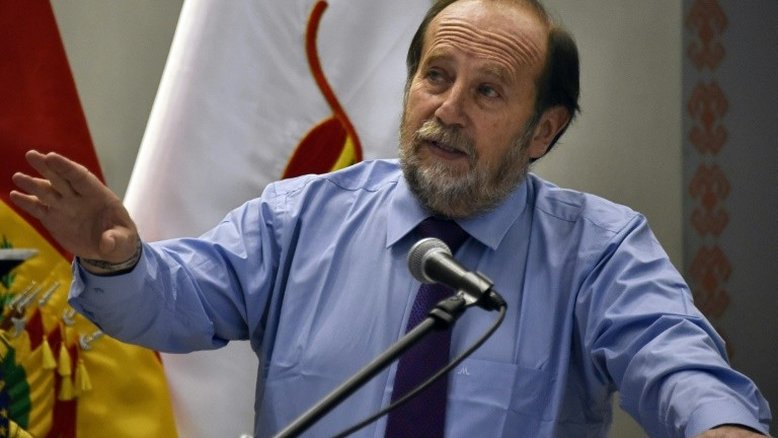 Ministro da Saúde da Bolívia é preso por compra superfaturada de ventiladores para COVID-19