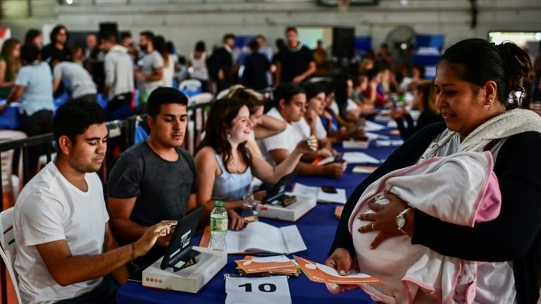 Argentina e credores, intransigentes sobre reestruturação da dívida