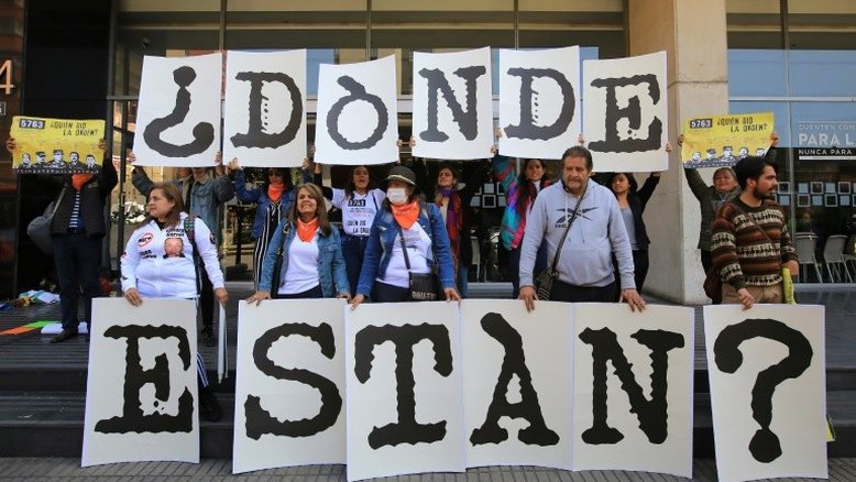 A luta incansável da mãe de um civil executado por militares na Colômbia