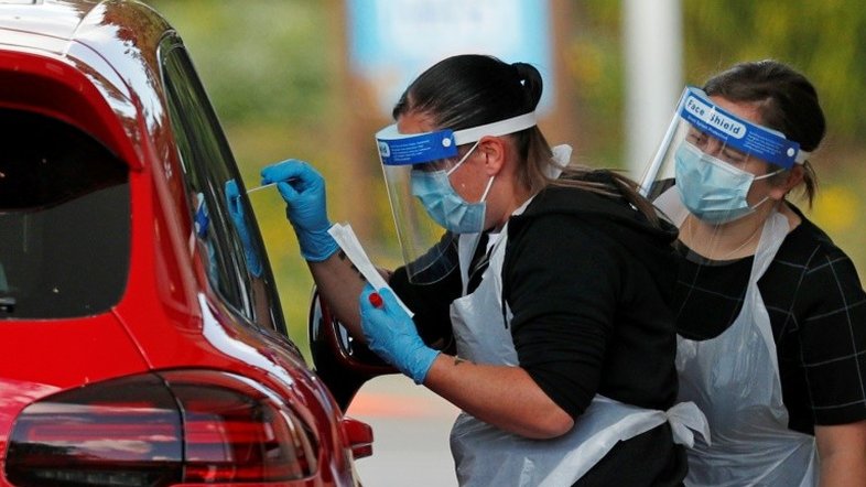 Estudo com corticoide reduziu mortes por Covid em 1/3, dizem cientistas ingleses