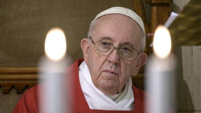 "Tudo será diferente" após pandemia, com mundo "melhor ou pior", diz papa Francisco