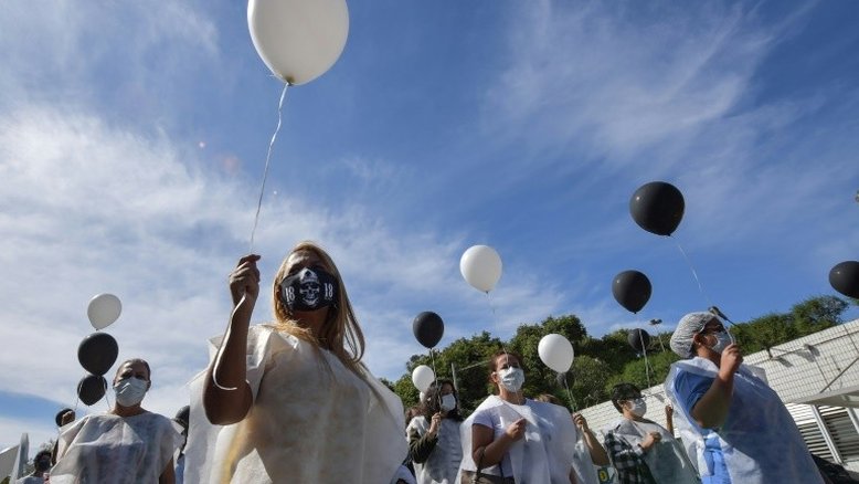 OPAS vê com 'preocupação' aumento de casos de COVID-19 no Brasil