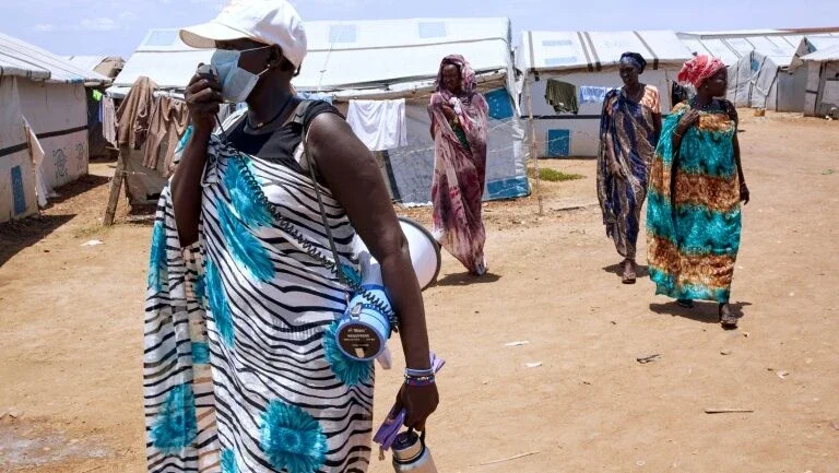 Bloqueio de transporte aéreo põe em risco abastecimento de vacinas, segundo Unicef