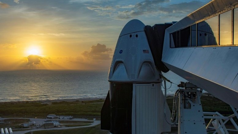 SpaceX espera inaugurar nova era espacial