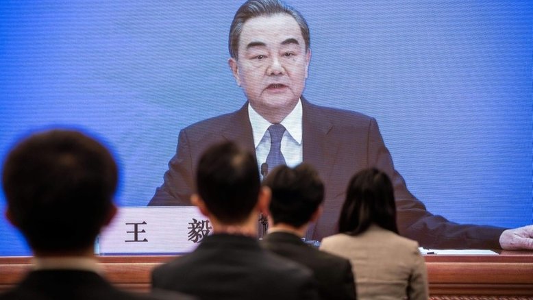 China alerta para 'nova Guerra Fria' com os EUA por pandemia, que assola a América Latina