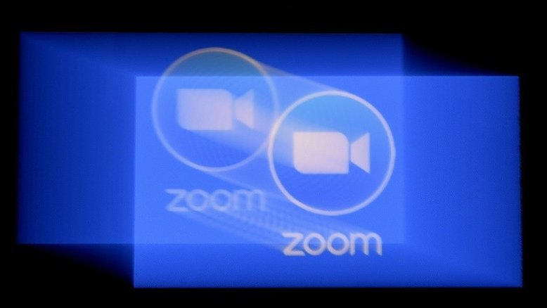 Americano mata o pai durante uma teleconferência do Zoom