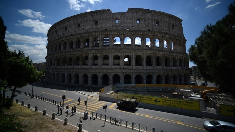 Itália reabre fronteiras para salvar indústria turística