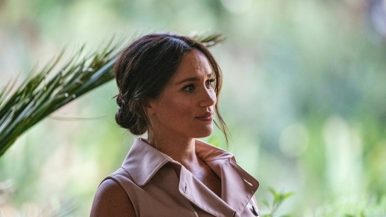 Vítima de racismo, Meghan Markle homenageia George Floyd