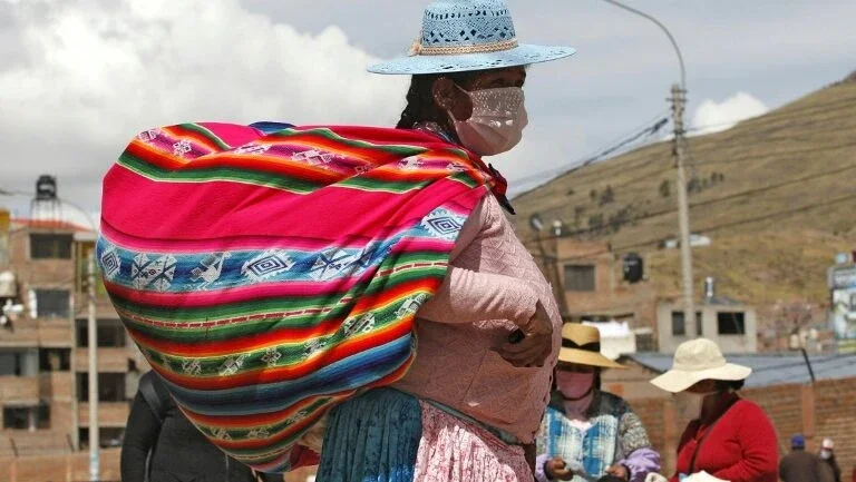Presidente peruano admite falta de atenção histórica com povos indígenas