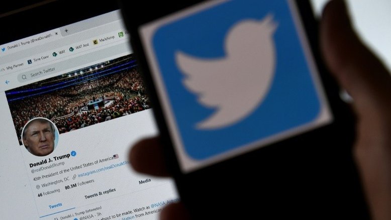 Conta de Trump é primeiro resultado ao se buscar 'racista' no Twitter