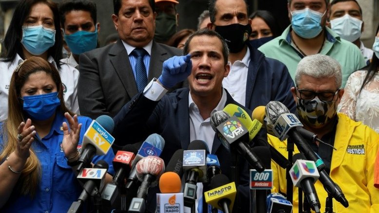 Justiça britânica discute validade das nomeações de Guaidó