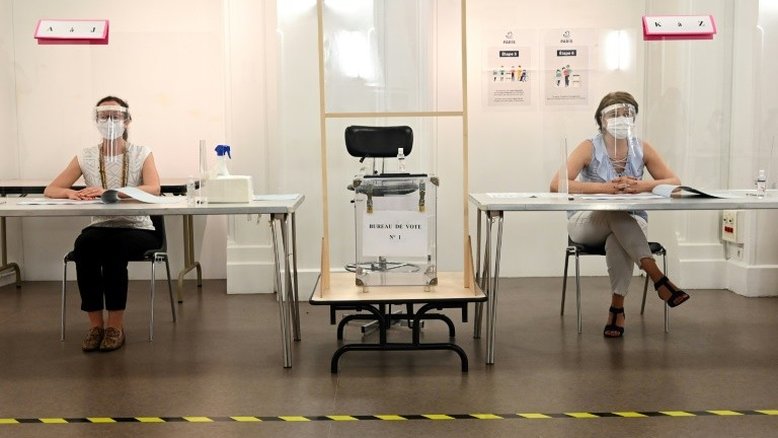 Macron se prepara para duro golpe nas eleições municipais na França