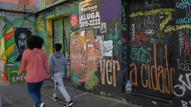 Comerciantes de São Paulo fecham as portas devido ao coronavírus