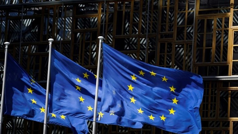 UE tenta tranquilizar Rússia sobre missão de controle a embargo na Líbia