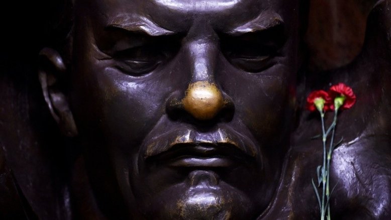 Polêmica estátua de Lenin é inaugurada na Alemanha