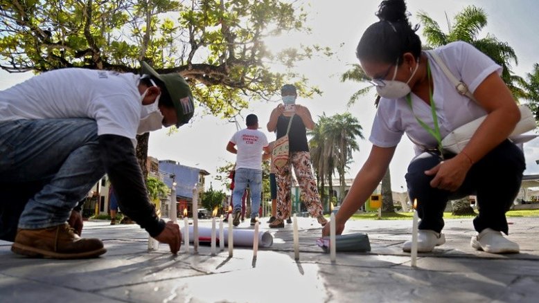 Peru supera os 190 mil casos de COVID-19 com escassez de oxigênio