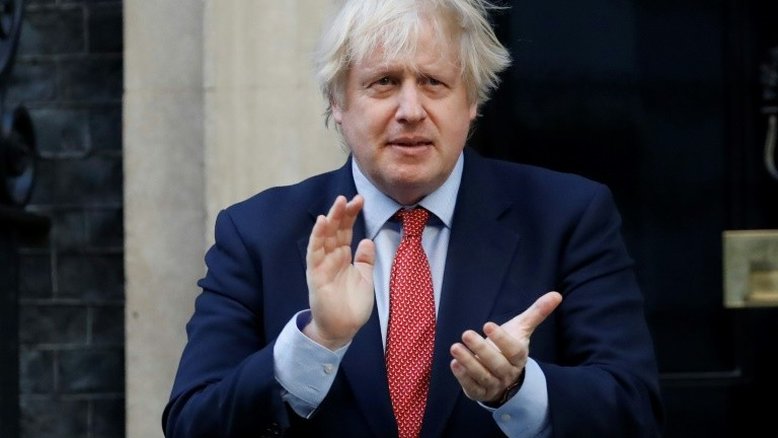 Premier britânico oferece vistos a milhões de cidadãos de Hong Kong