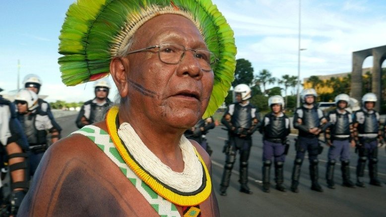 Icônico líder indígena brasileiro, Paulo Paiakan, morre por COVID-19