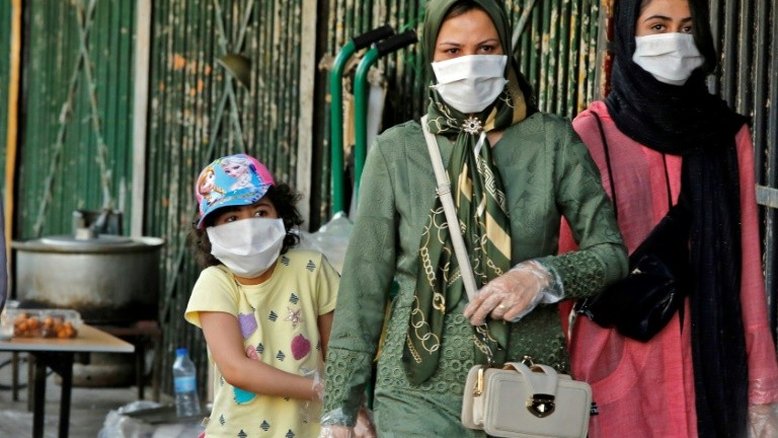 Irã anuncia mais de 2.000 novos casos de COVID-19 em 24 horas
