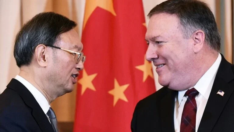 Altos funcionários de EUA e China se reunirão no Havaí, diz imprensa