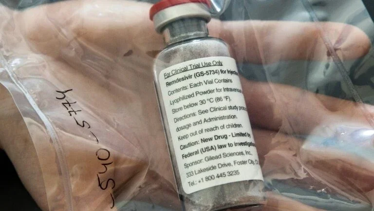 Covid-19: Pesquisa mostra efeito precoce do remdesivir em macacos