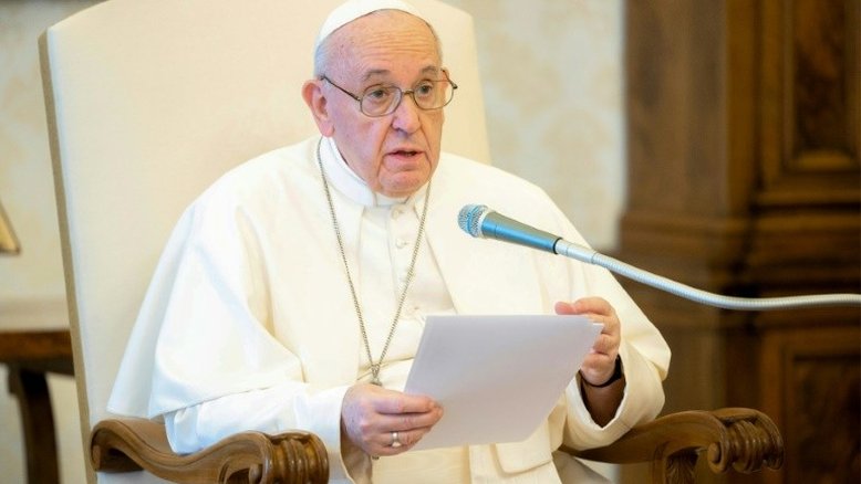 Papa lamenta 'depredação' do planeta e pede um mundo 'mais habitável' e 'humano'