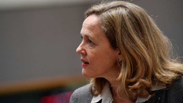 Vice-presidente do governo espanhol, Nadia Calviño, candidata a presidir o Eurogrupo