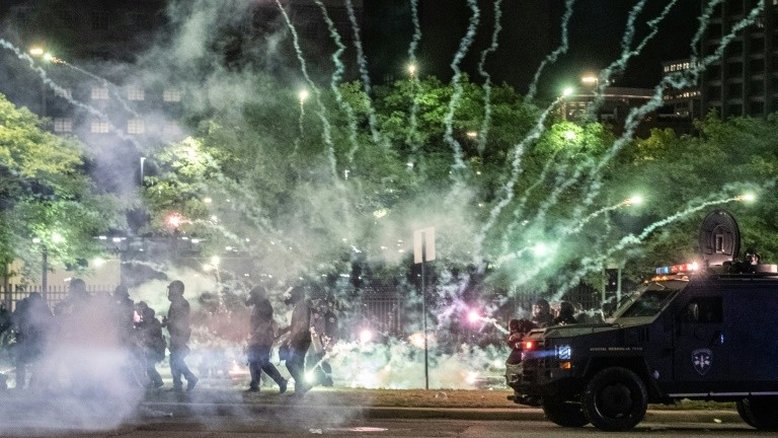 Caso George Floyd: EUA registram novos protestos contra o racismo