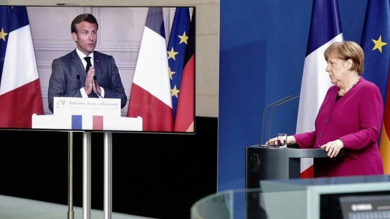 Chanceler alemã Angela Merkel recebe o presidente francês Emmanuel Macron