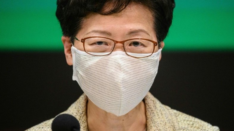 Hong Kong acusa EUA de 'dois pesos e duas medidas' na resposta a protestos