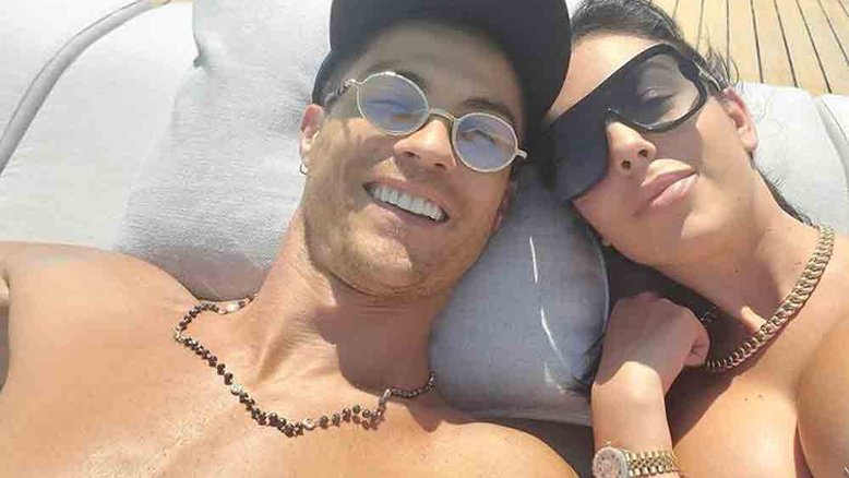 Com aliança de diamantes, namorada de CR7 reacende especulações de casamento