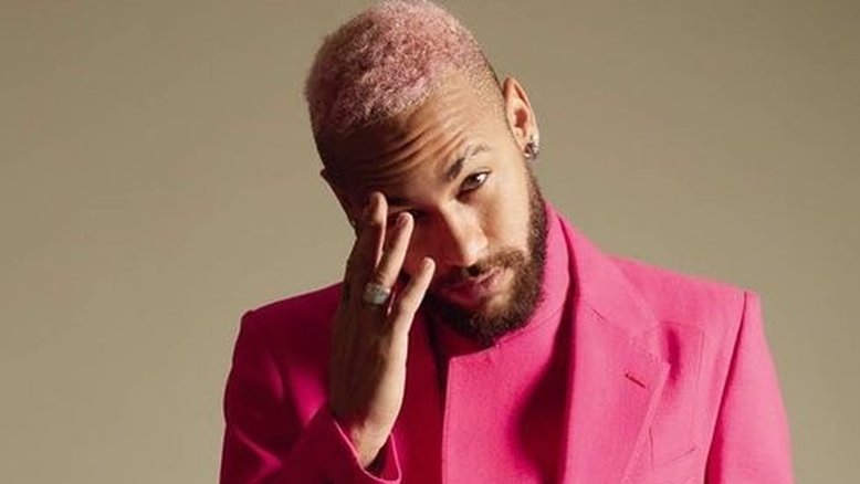 Modelo brasileira, unfollow de Biancardi e fake news: os bastidores da nova paternidade de Neymar