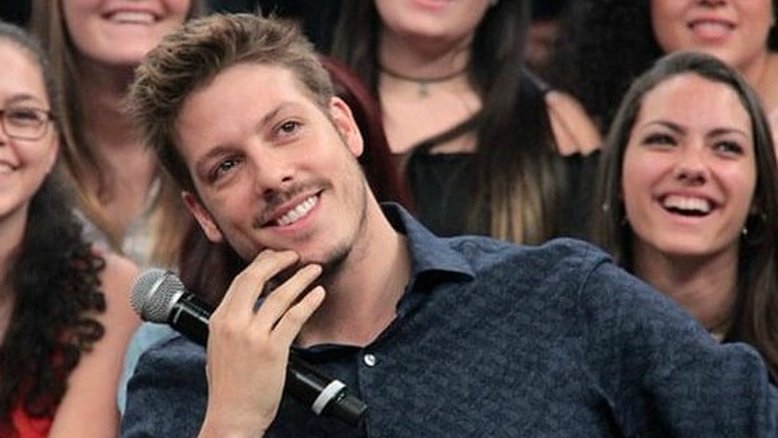 Programa de Fábio Porchat estreia na Globo em outubro