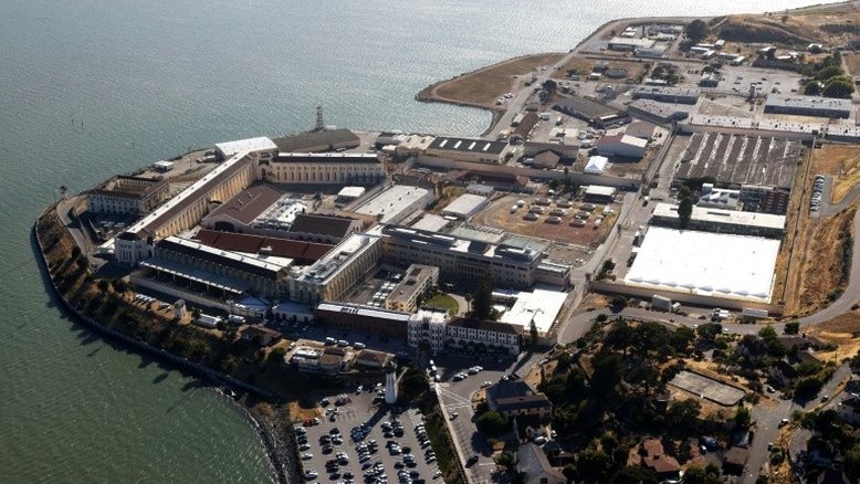 Califórnia libera mais 8.000 prisioneiros por temor do coronavírus