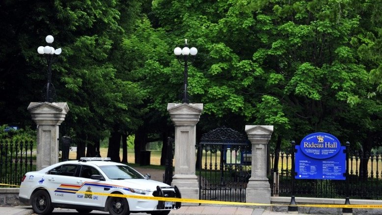 Homem detido perto da residência de Trudeau vai enfrentar 22 acusações
