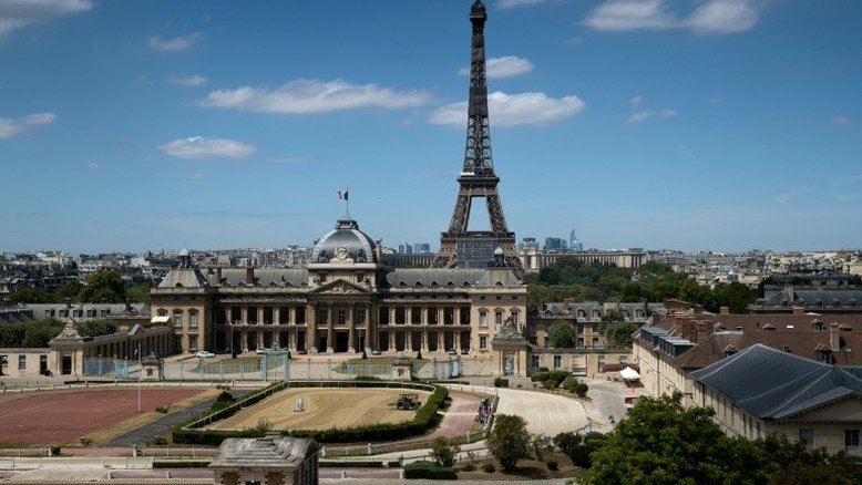 (Arquivo) A torre Eiffel, em Paris - AFP