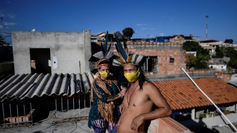 Deslocados: a luta dos indígenas brasileiros na cidade contra o coronavírus
