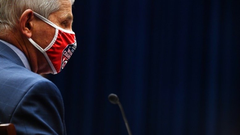 Fauci mostra preocupação com vacinas desenvolvidas por Rússia e China