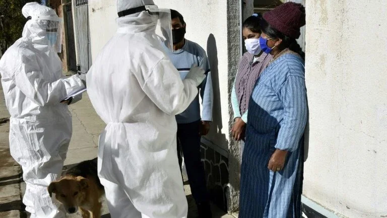 Militar na administração da pandemia gera críticas na Bolívia
