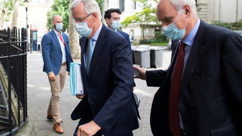 Negociador europeu considera acordo pós-Brexit 'pouco provável' nessa etapa